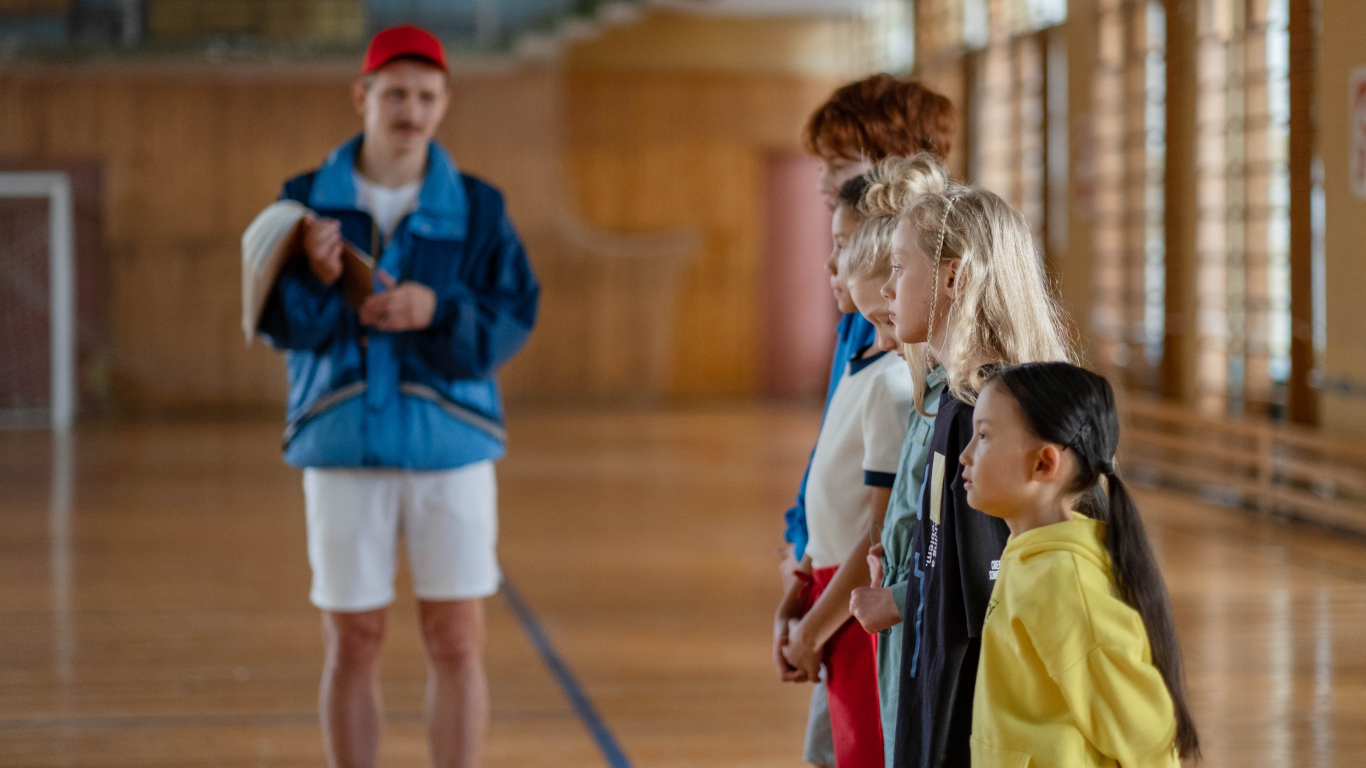 Izglītības Ministre Sola Nemazināt Sporta Stundu Skaitu Skolās — Santa